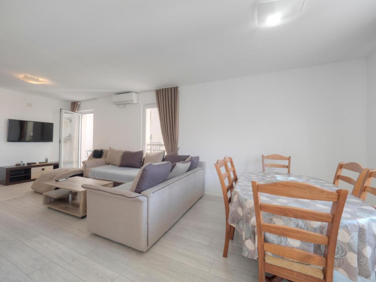 Family Three Bedroom Apartment Brando Budva Exteriör bild